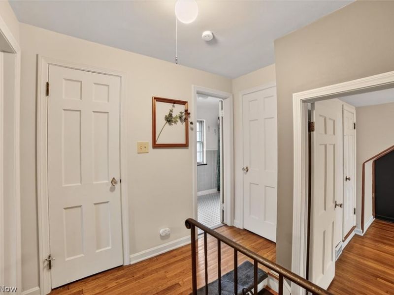 1139 Castleton Road, Cleveland Heights, OH 44121 Photo 12