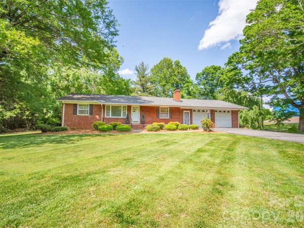 262 Beulah Road , Statesville, NC 28677