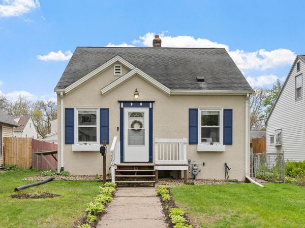 264 Haskell Street E, West Saint Paul, MN 55118