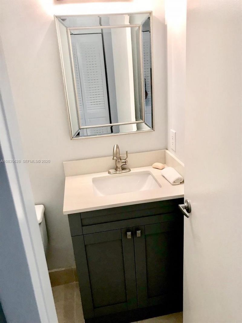 86 Mansfield, Boca Raton, FL 33434 Photo