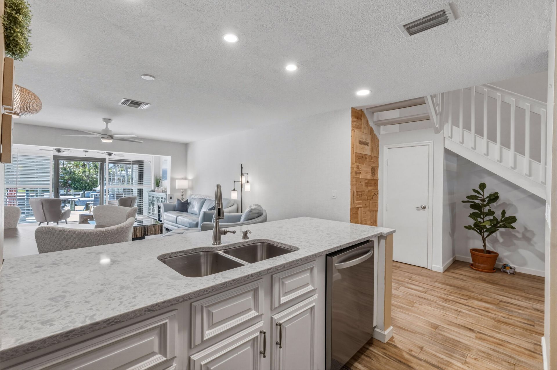 2359 Treasure Isle Drive, Unit 34, Palm Beach Gardens, FL 33410 Photo