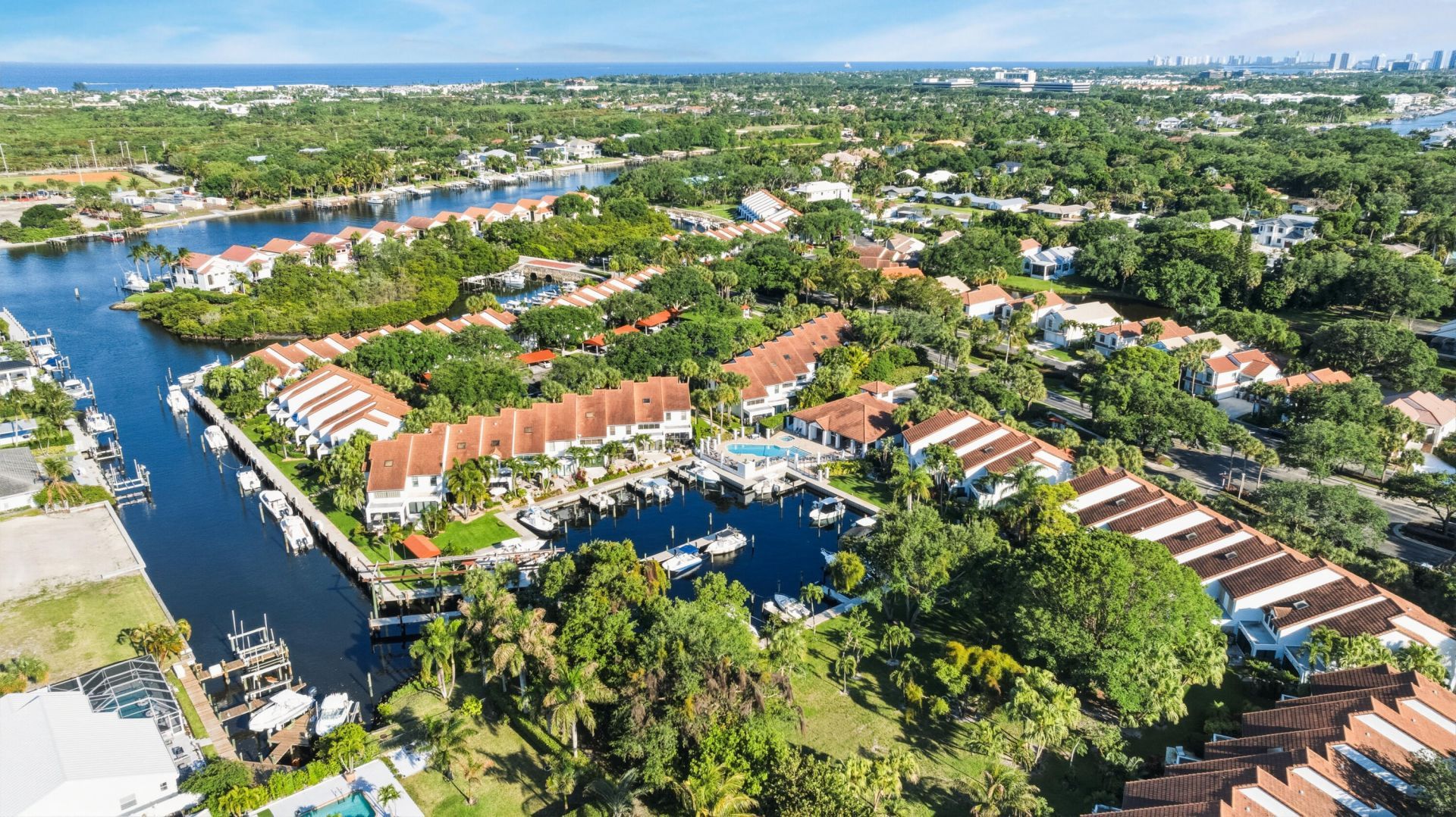 2359 Treasure Isle Drive, Unit 34, Palm Beach Gardens, FL 33410 Photo