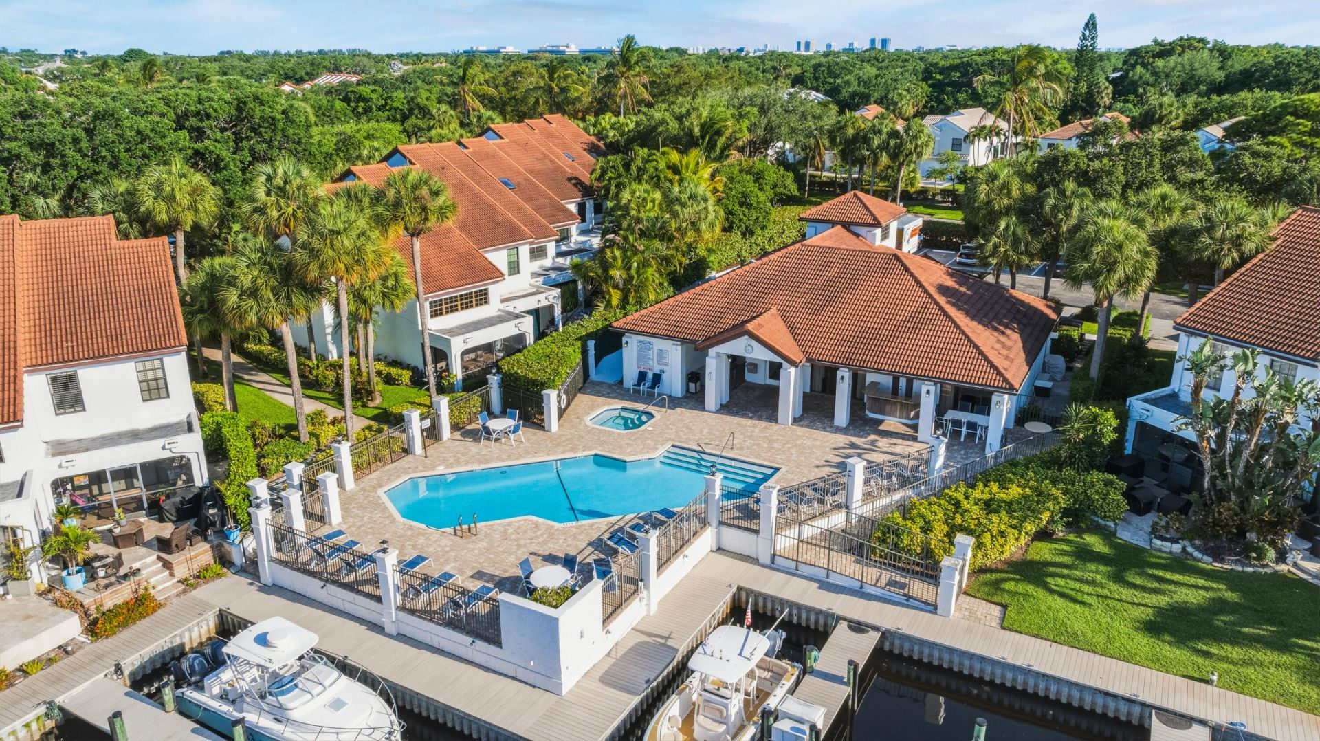 2359 Treasure Isle Drive, Unit 34, Palm Beach Gardens, FL 33410 Photo