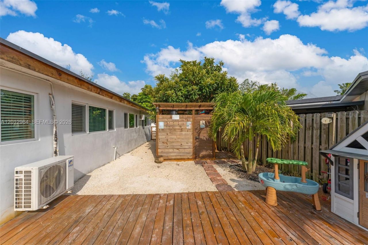 16340 SW 276th Ter, Homestead, FL 33031 Photo