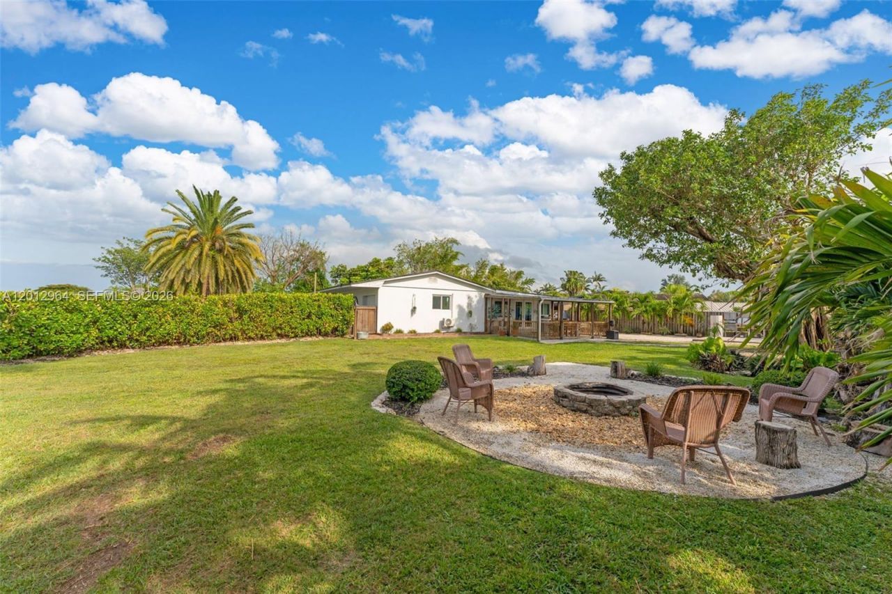 16340 SW 276th Ter, Homestead, FL 33031 Photo
