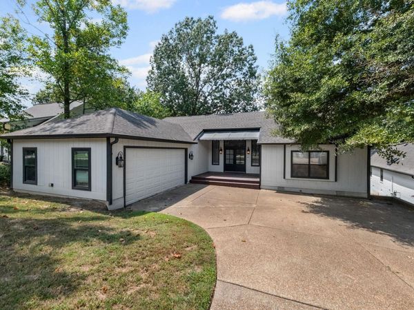 4071 CEDAR POINT RD, Lakeland, TN 38002