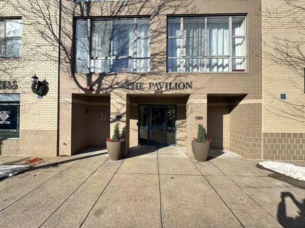 599 Cambridge St, Unit 203, Cambridge, MA 02141