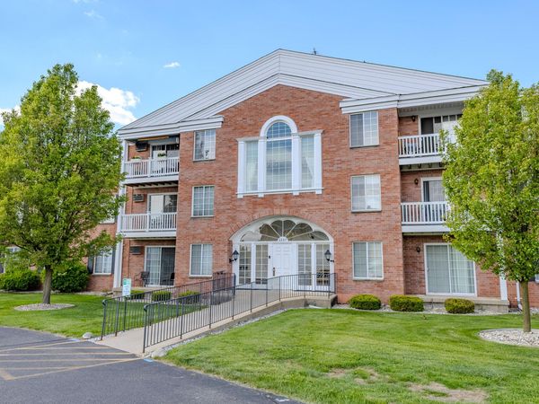 2207 Porter Street SW, Unit 304, Wyoming, MI 49519