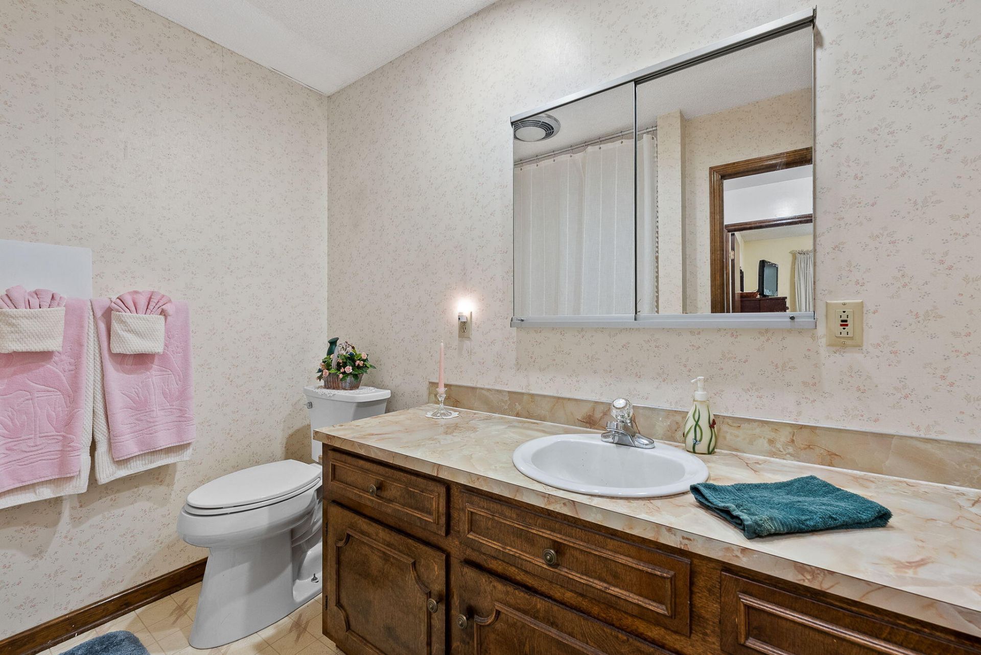 1807 Perch Road Photo 22