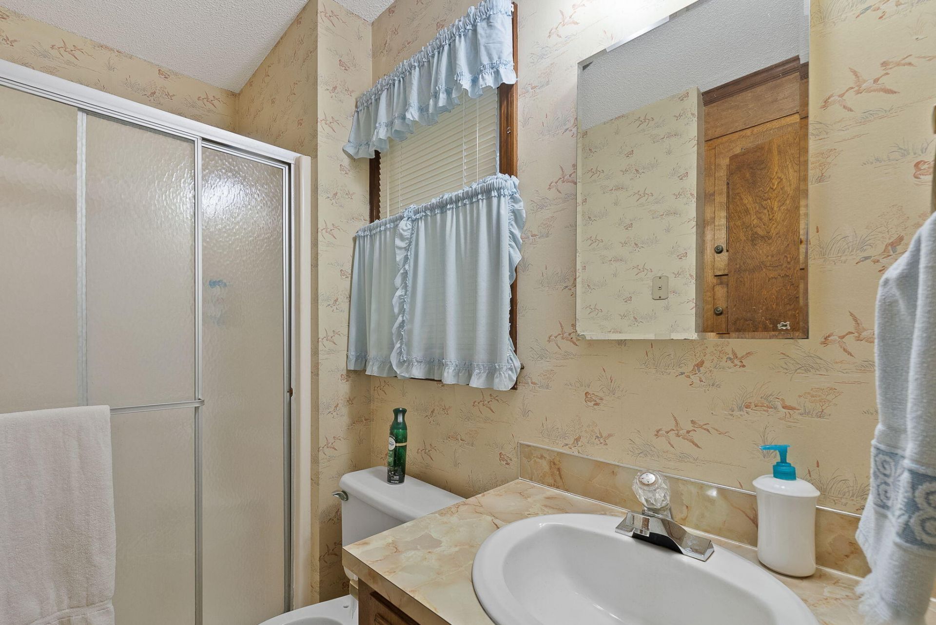 1807 Perch Road Photo 35