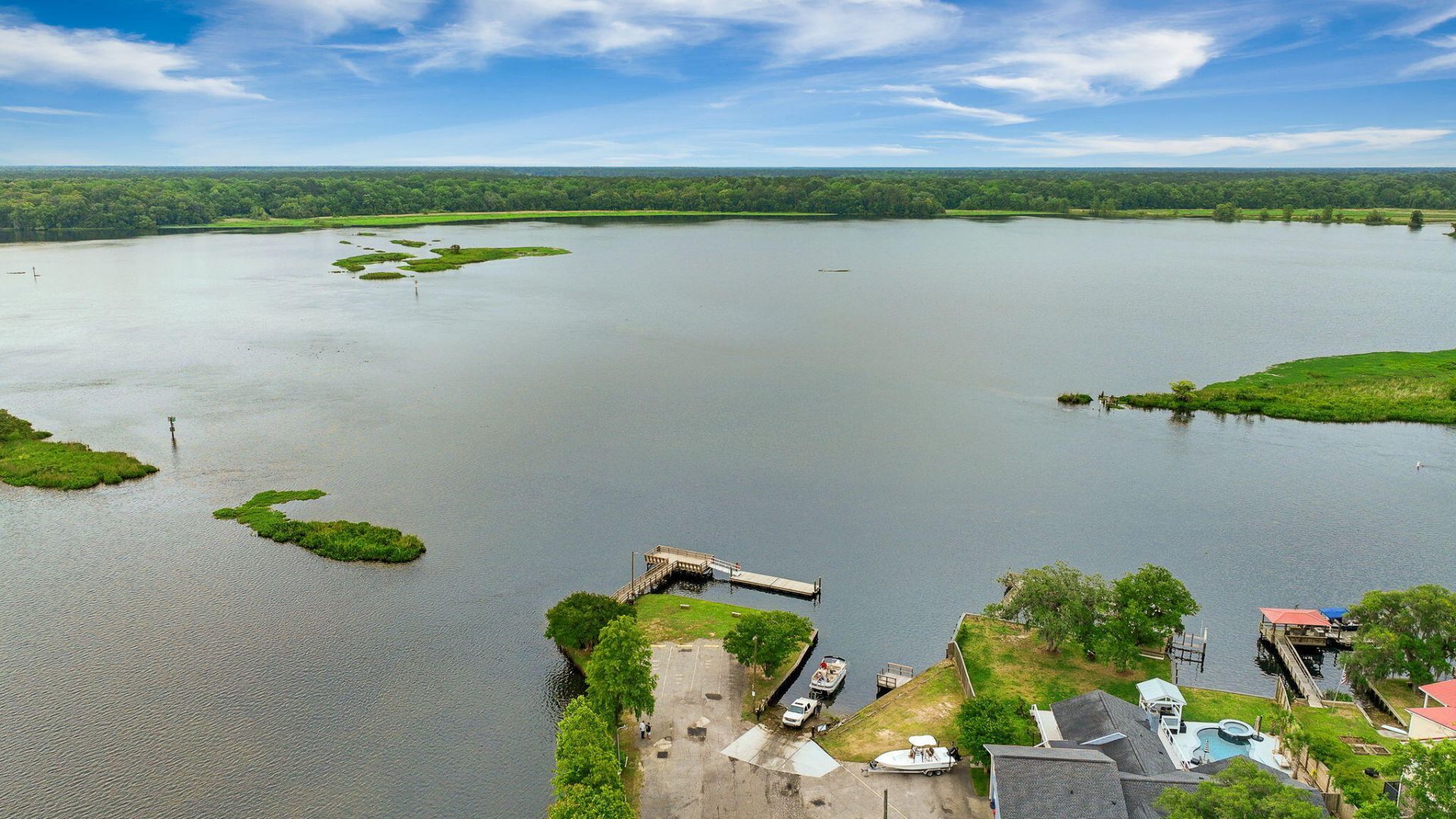 1807 Perch Road Photo 42