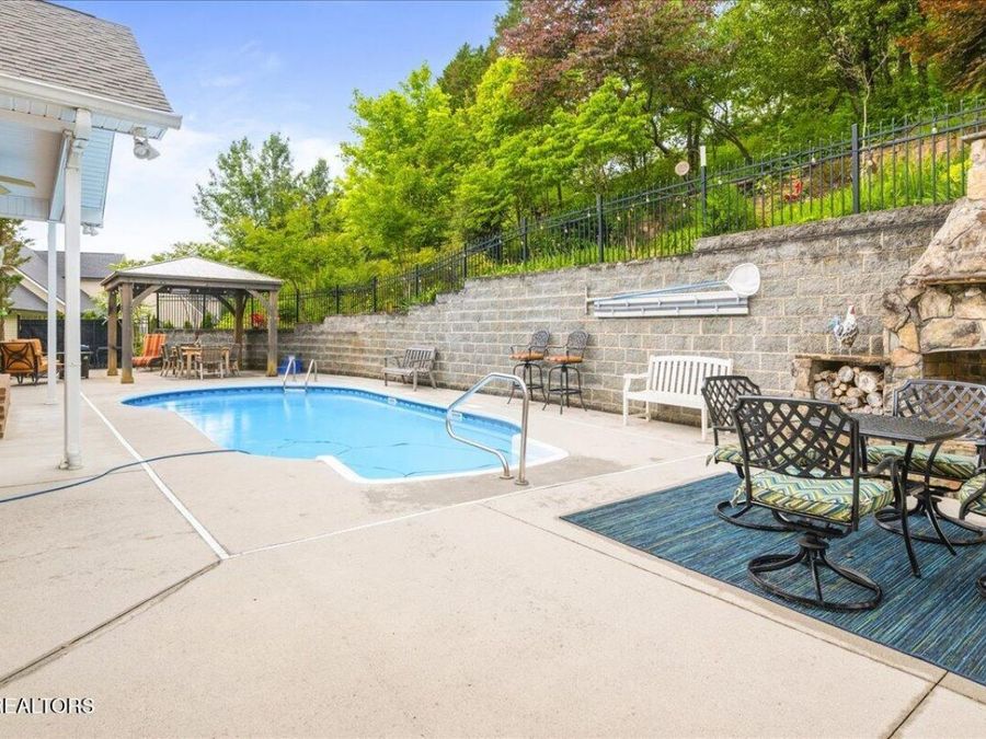 Property Image 47