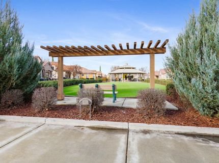 1017 Cabris Ln, Roseville, CA 95747 Photo