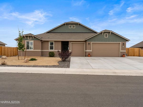 3266 Eleanor Way, Fernley, NV 89408