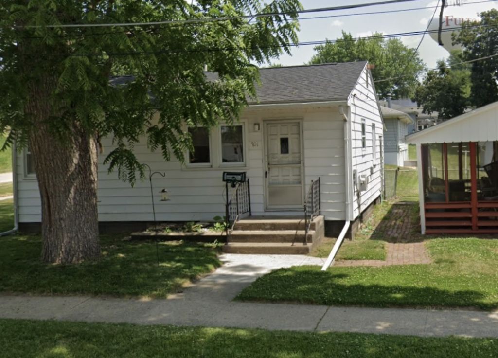701 7th Street , Fulton, IL 61252 Main Photo