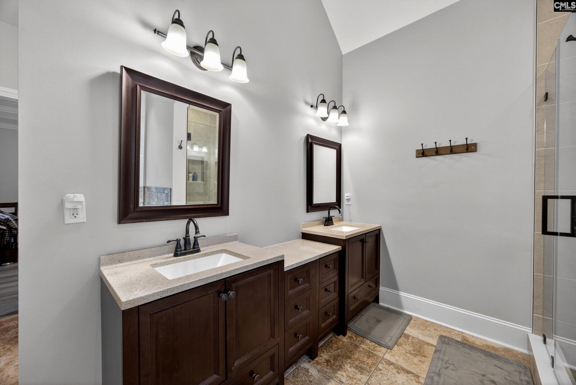248 Platinum Drive  Photo 22