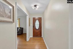 962 Sherwood Circle photo 4