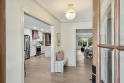 683 Serotina Court photo 4