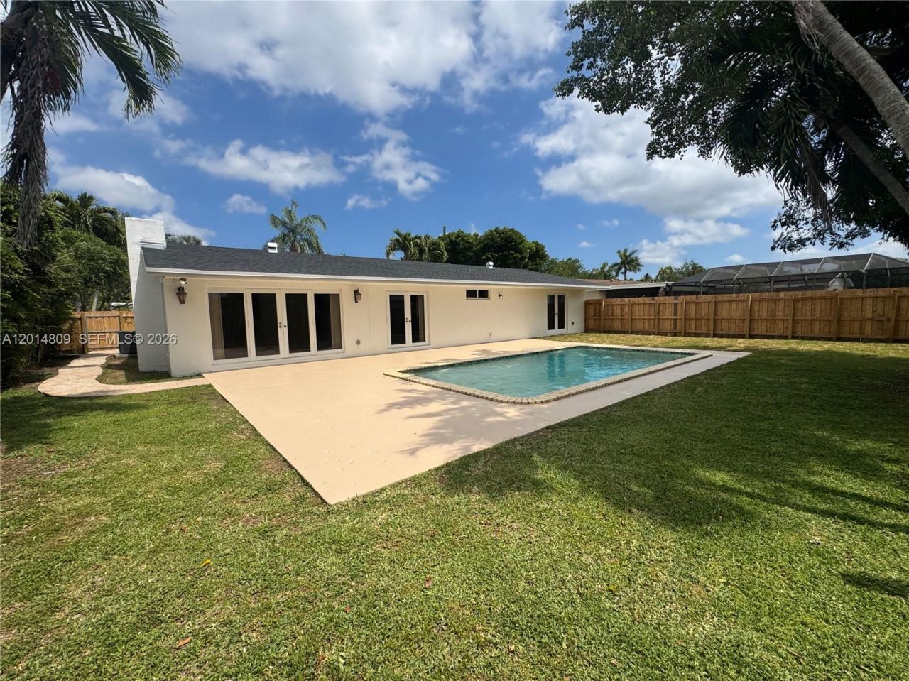 9620 Kendale Blvd , Miami, FL 33176 Photo