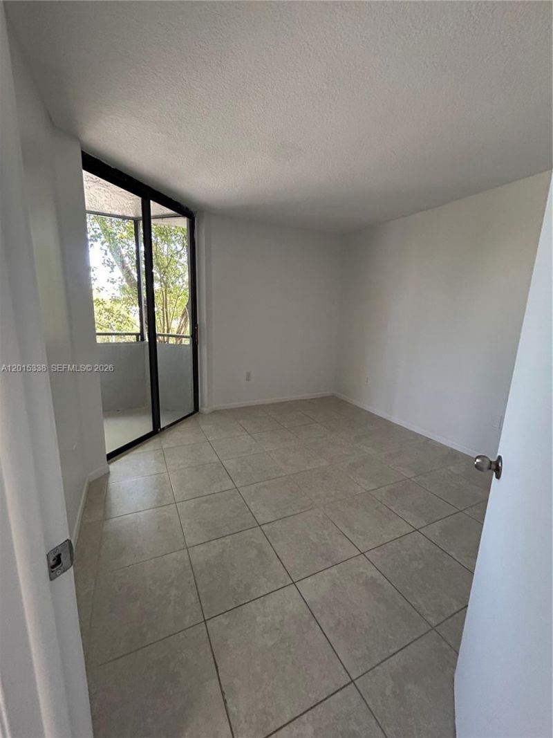 8205 SW 152nd Ave, Unit F-302, Miami, FL 33193 Photo