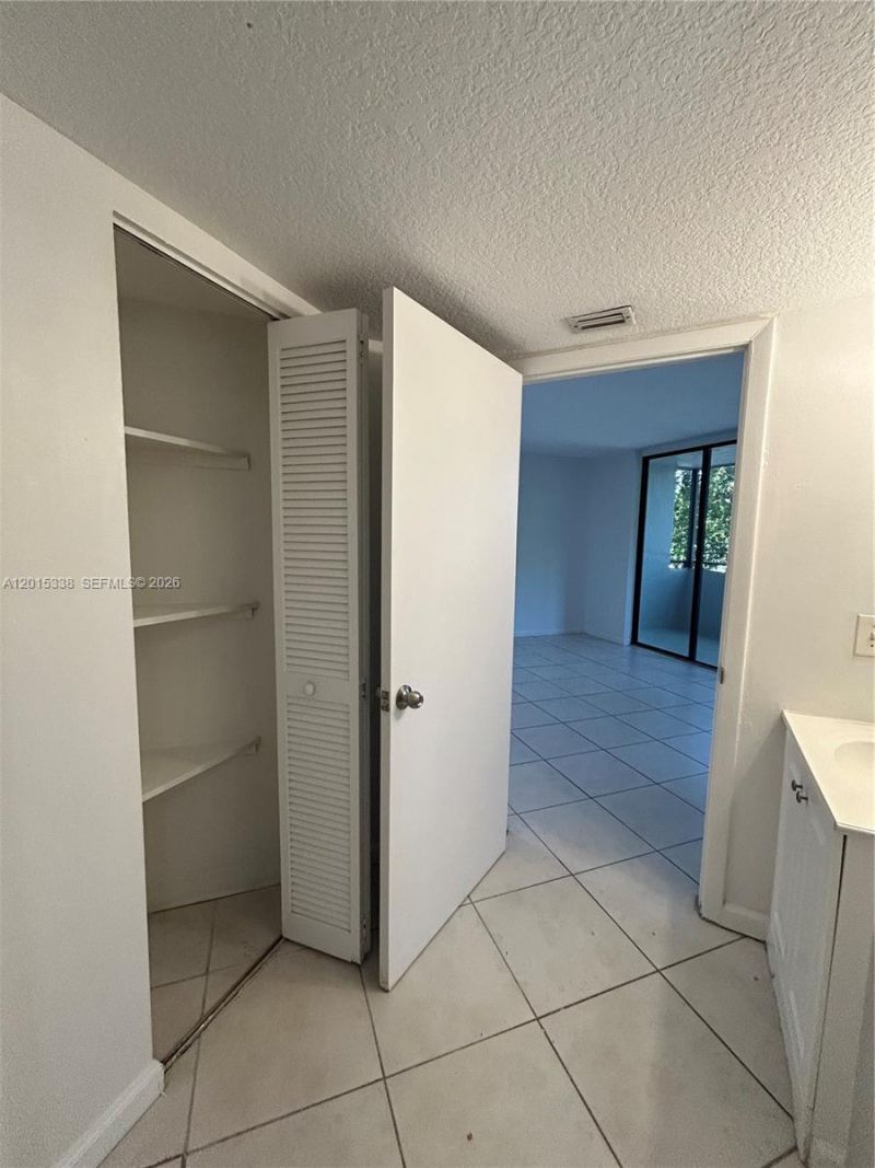 8205 SW 152nd Ave, Unit F-302, Miami, FL 33193 Photo