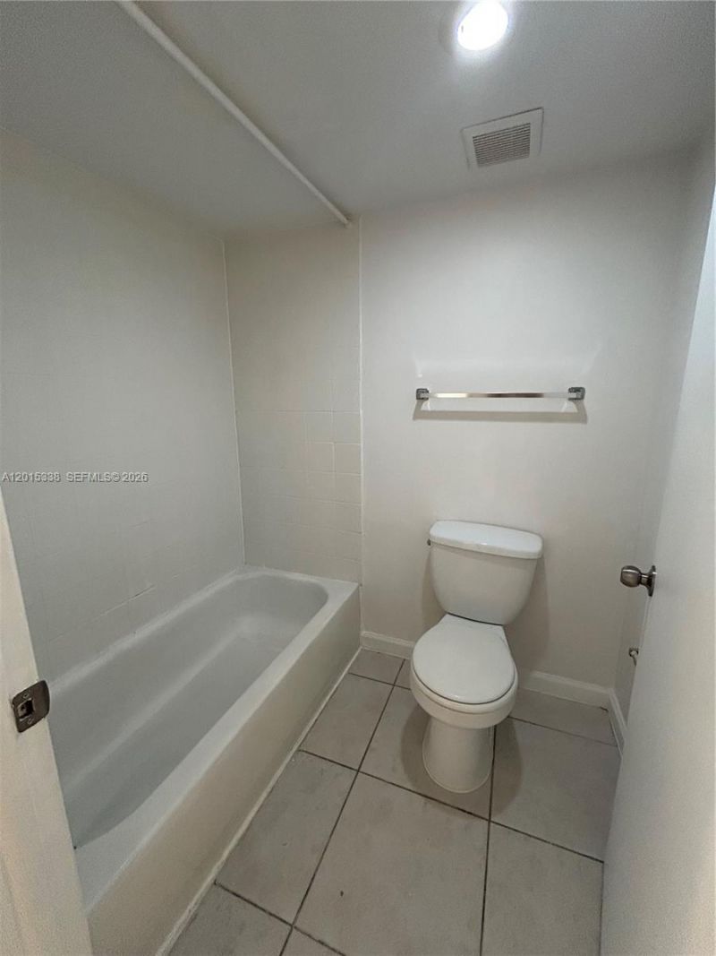 8205 SW 152nd Ave, Unit F-302, Miami, FL 33193 Photo
