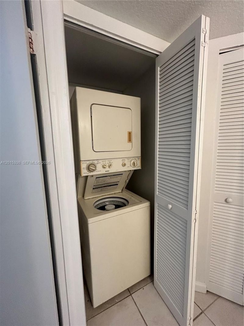 8205 SW 152nd Ave, Unit F-302, Miami, FL 33193 Photo