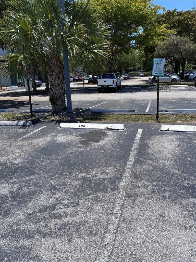 8205 SW 152nd Ave, Unit F-302, Miami, FL 33193 Photo