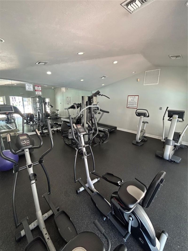8205 SW 152nd Ave, Unit F-302, Miami, FL 33193 Photo