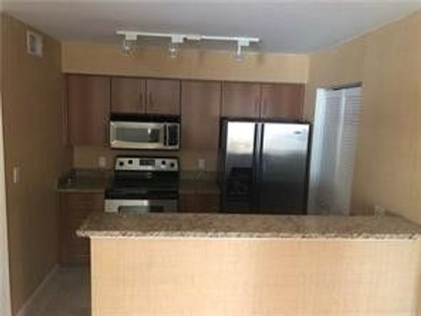 1001 Crystal Way, Unit E, Delray Beach, FL 33444