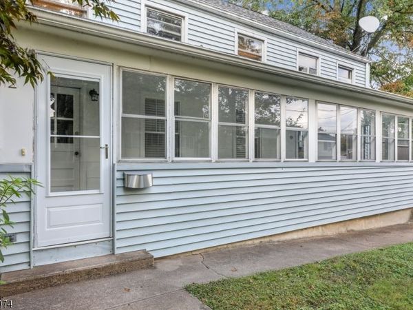 2 Center St, 1st flr, Madison, NJ 07940