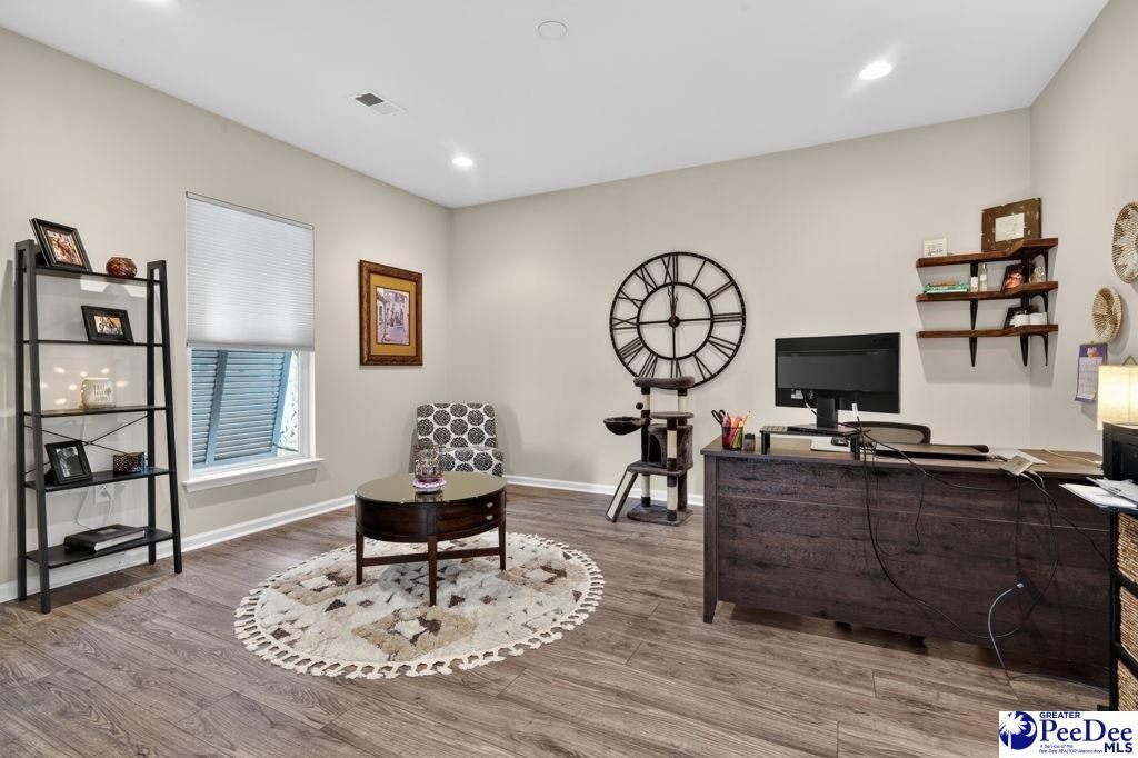 4001 Janus Drive Photo 10