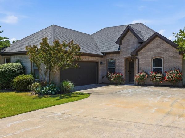 4023 Lantern Hill Drive, Benton, AR 72019