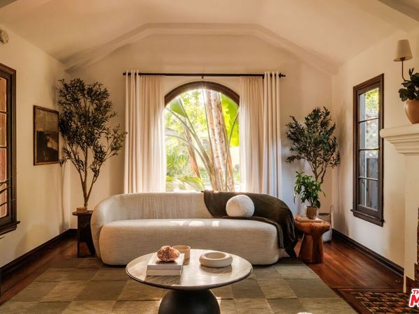 4260 S Norton Avenue, Los Angeles, CA 90008