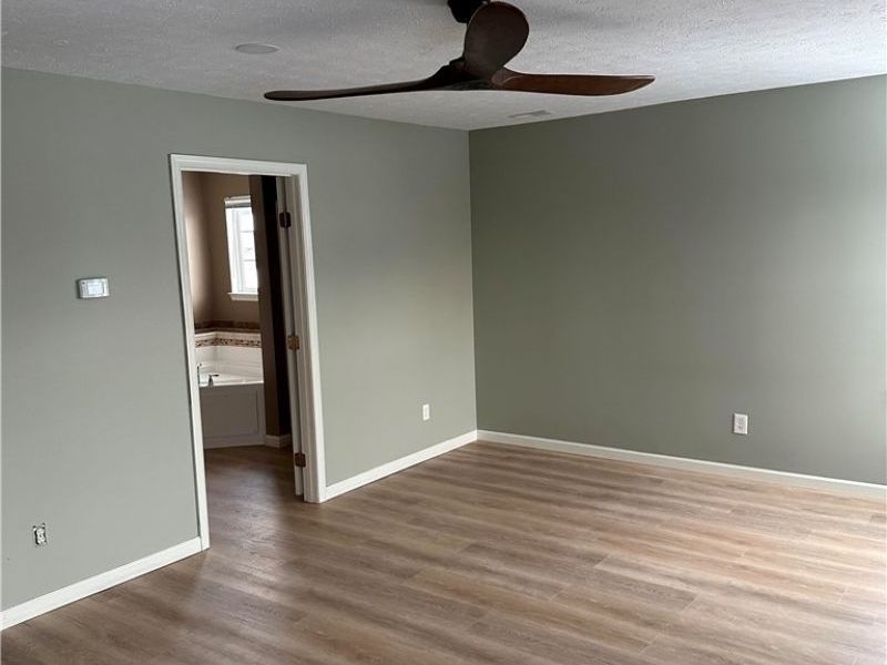 82 Stonesthrow Drive, Berea, OH 44017 Photo 11