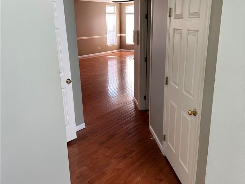 82 Stonesthrow Drive, Berea, OH 44017 Photo 17