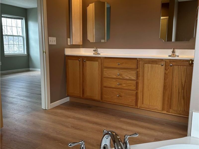 82 Stonesthrow Drive, Berea, OH 44017 Photo 27