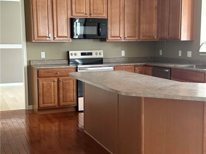 82 Stonesthrow Drive, Berea, OH 44017 Photo 6