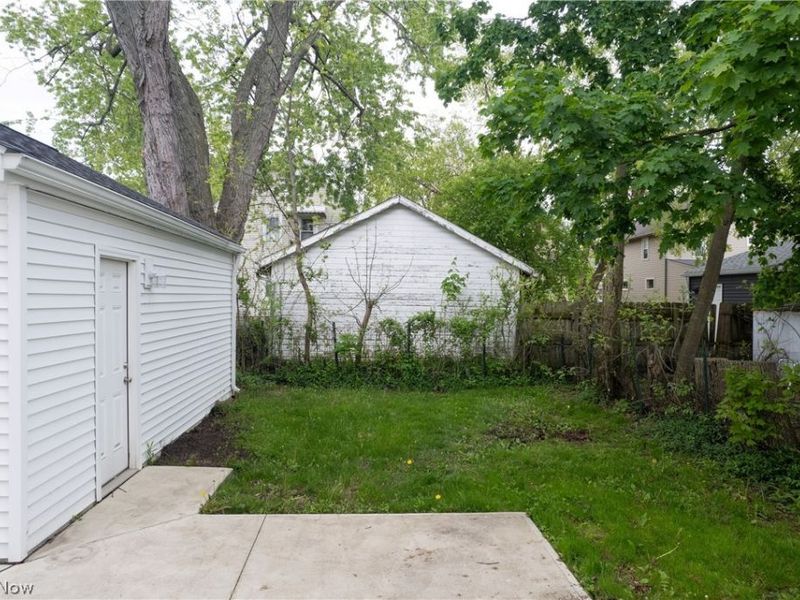 2215 Eldred Avenue, Lakewood, OH 44107 Photo 39