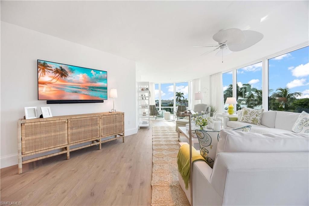 3971 Gulf Shore Blvd N, Unit 401, Naples, FL 34103 Photo