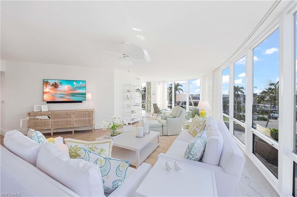 3971 Gulf Shore Blvd N, Unit 401, Naples, FL 34103 Photo