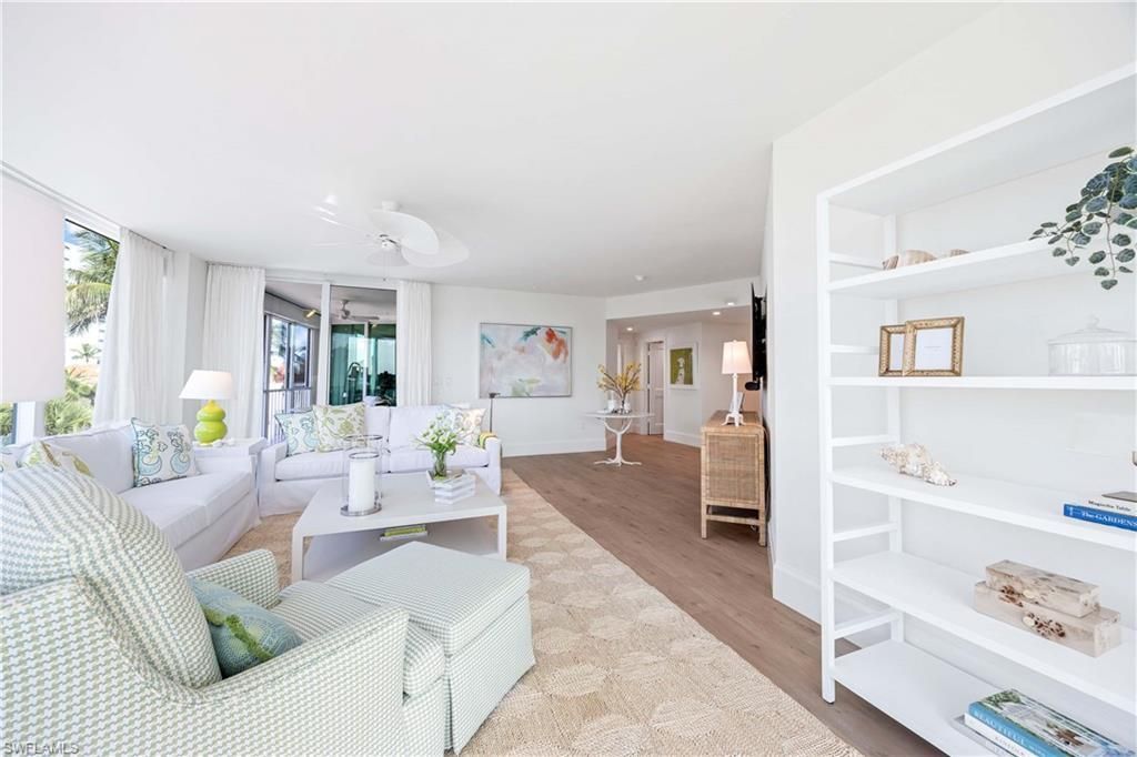 3971 Gulf Shore Blvd N, Unit 401, Naples, FL 34103 Photo
