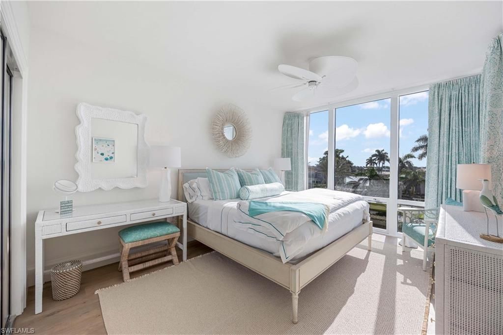 3971 Gulf Shore Blvd N, Unit 401, Naples, FL 34103 Photo