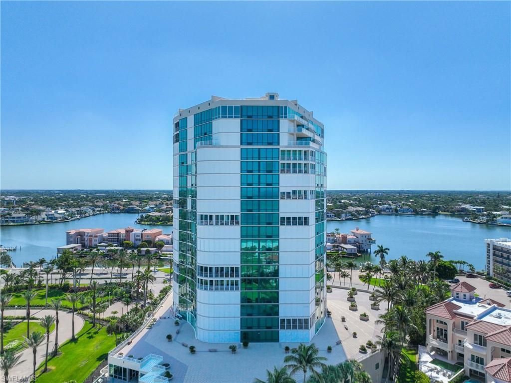 3971 Gulf Shore Blvd N, Unit 401, Naples, FL 34103 Photo