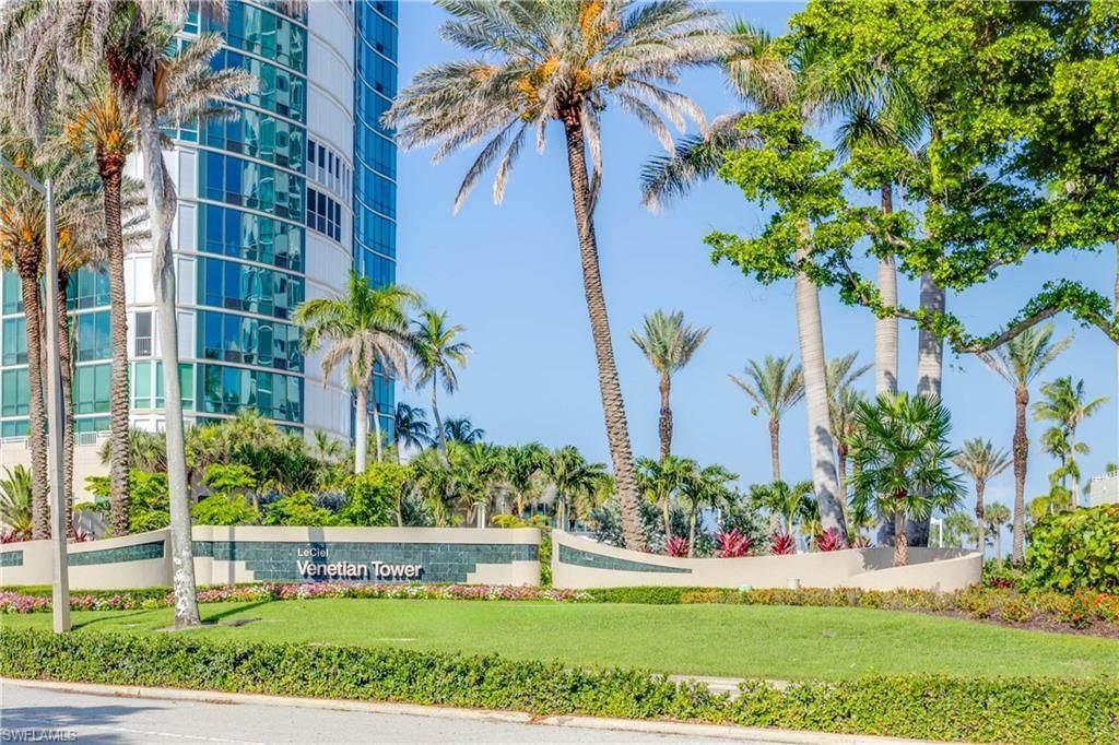 3971 Gulf Shore Blvd N, Unit 401, Naples, FL 34103 Photo