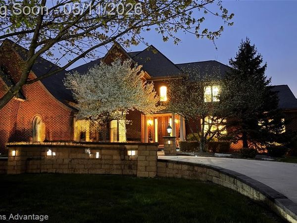 16156 Pine Valley Drive , Northville Twp, MI 48168