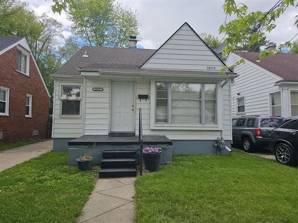 18919 Woodbine Street , Detroit, MI 48219