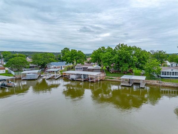 4006 Lands End Court, Granbury, TX 76048
