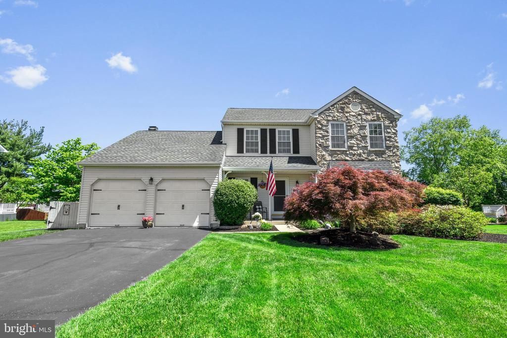 117 Drake Lane, North Wales, PA 19454 Main Photo