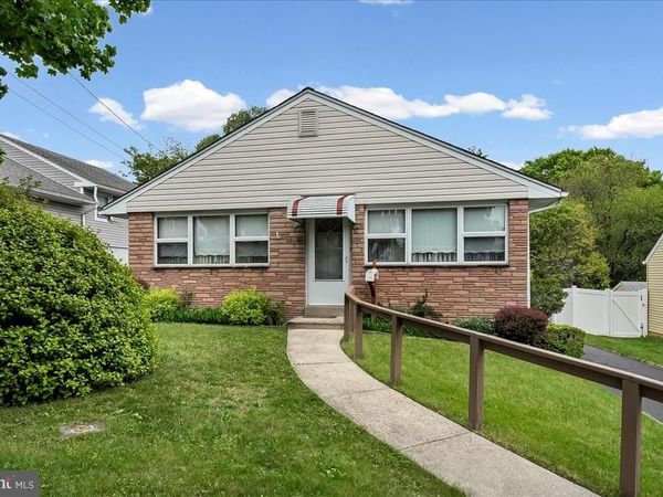 327 ASHLAND AVENUE , SECANE, PA 19018